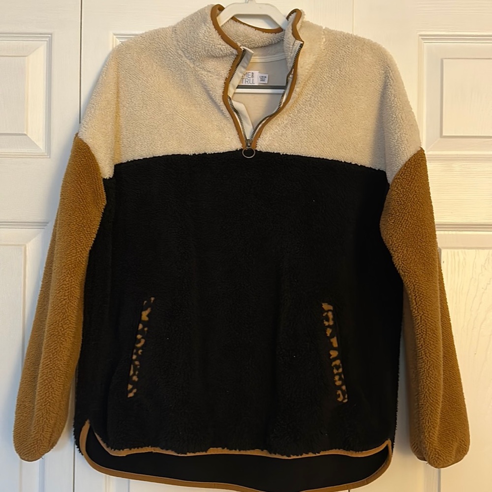 Quarter zip Sherpa pullover